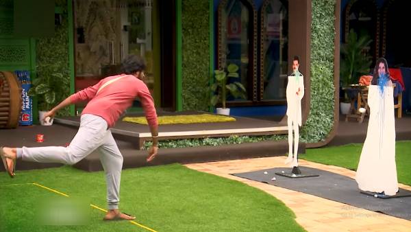 புது டாஸ்க்