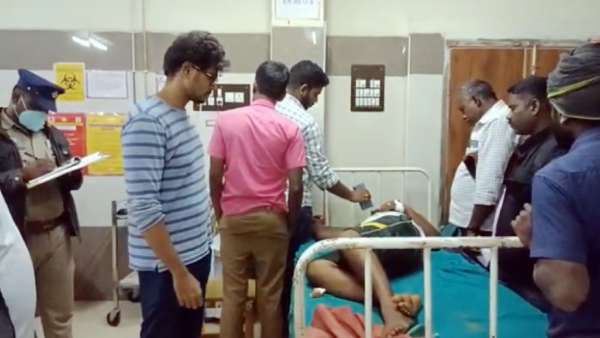 மருத்துவமனையில் அனுமதி 