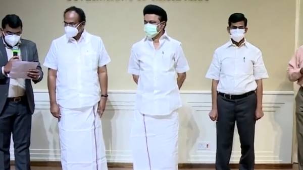 வாசகர்கள் அனுமதி நேரம் 