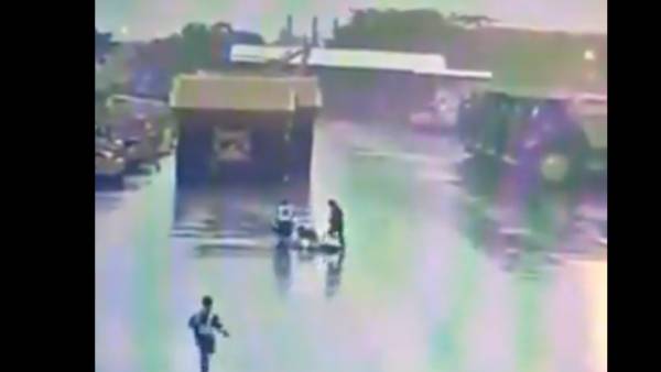 பதைபதைக்க வைக்கும் வீடியோ 