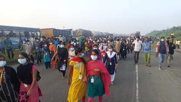 விடுதியில் தரமற்ற உணவு விடுதியில் தரமற்ற உணவு