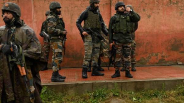  பொதுமக்கள் ஆவேசம்