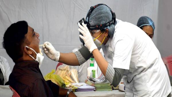  தடுப்பூசி