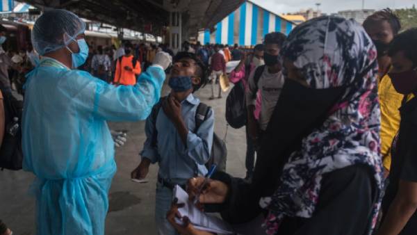 ஓமிக்ரான்