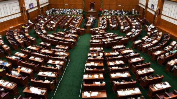 சட்டசபையில் நிறைவேற்றம் 