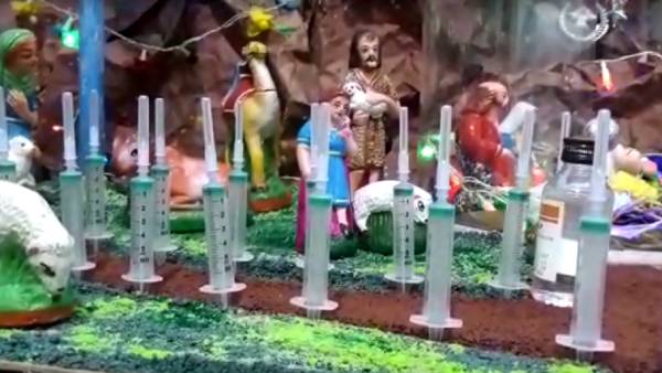 வித்தியாசமான கிறிஸ்துமஸ் குடில் 