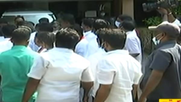 திமுகவுக்கு தாவல் திமுகவுக்கு தாவல்