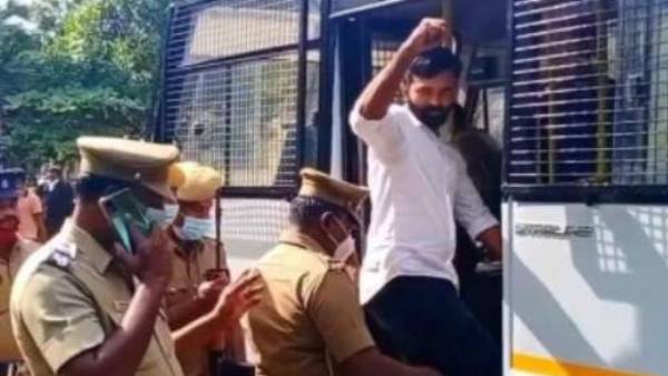  சாட்டை துரைமுருகன் கைது