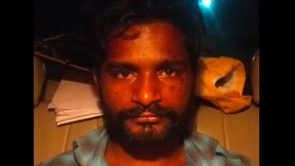  தாய் மகளைக்கொன்று உறவு கொண்டப்பின் நகைகளுடன் ஓட்டம்