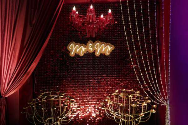 அனைவரும் மகிழ்ச்சி 