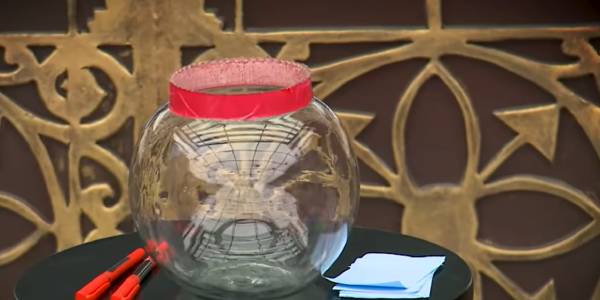 வித்தியாசமான வாக்களிப்பு