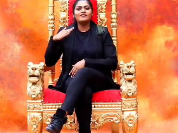 பாடலில் பதில் பாடலில் பதில்