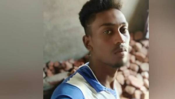 மர்மமான முறையில் உயிரிழந்தார் 