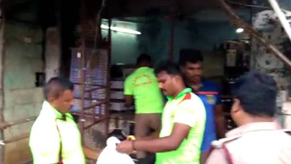 தலைதெறிக்க ஓடிய ஊழியர்கள்