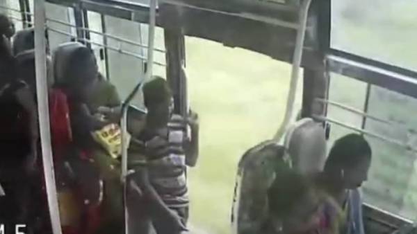 படியில் நின்று பயணம் 