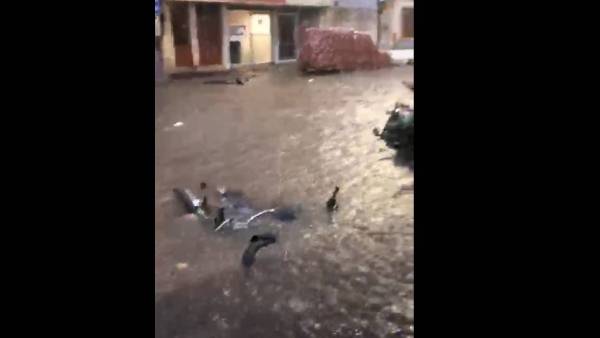 பேய் மழை கொட்டியது ஏன்? 