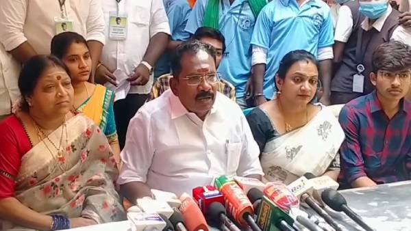 ரஜினிக்கு செல்லூரார் வாழ்த்து 