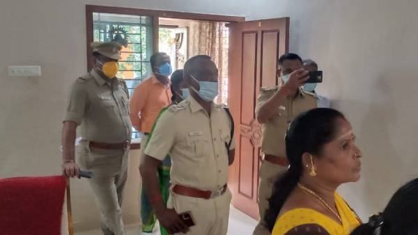 ஆரோக்கியமானது அல்ல ஆரோக்கியமானது அல்ல