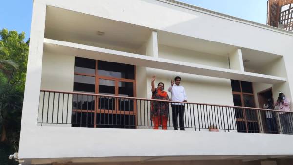 சாவியை ஒப்படைக்க நீதிமன்றம் உத்தரவு சாவியை ஒப்படைக்க நீதிமன்றம் உத்தரவு