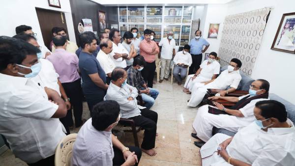 அவரை தான் தொடர்பு கொள்வேன் அவரை தான் தொடர்பு கொள்வேன்