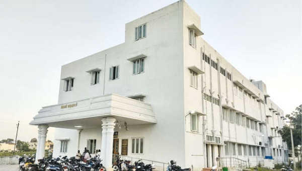 முதல் மேயர் 