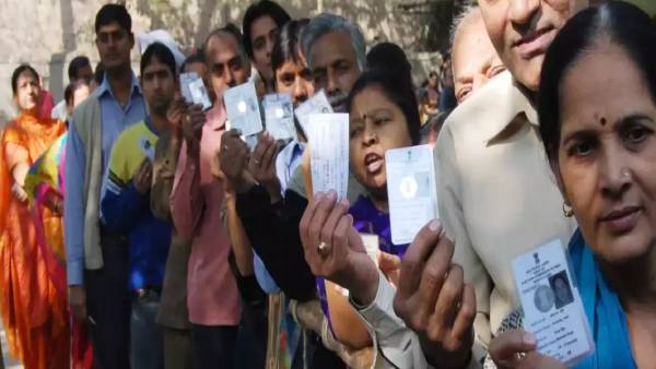 யார் முதல்வர் 