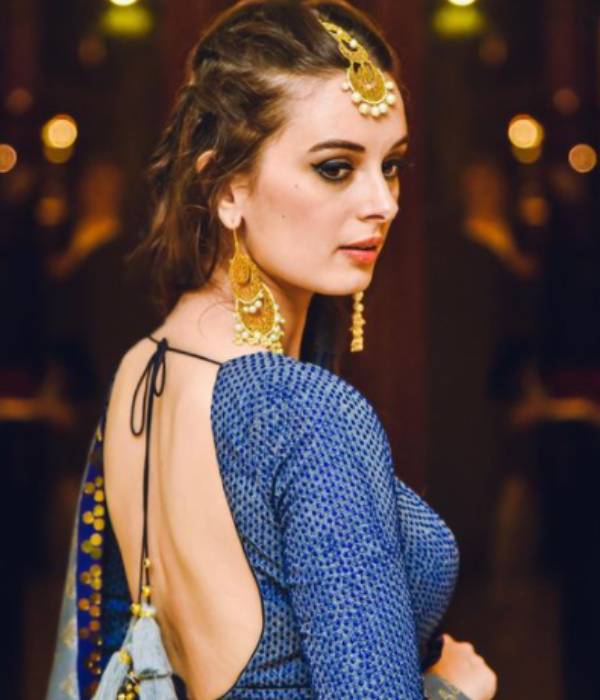 பெண் குழந்தை பெண் குழந்தை