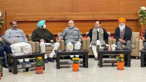 சர்வே சொல்வது என்ன? 