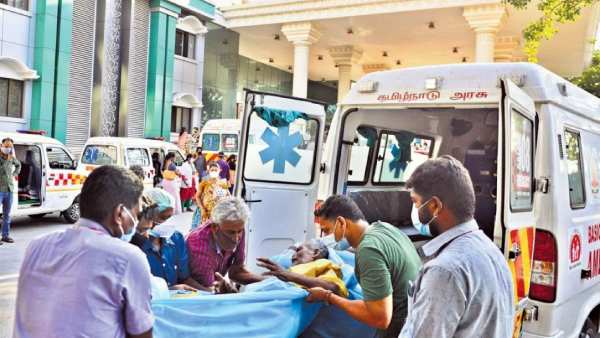 கொரோனா தரவு ஆய்வாளர் 