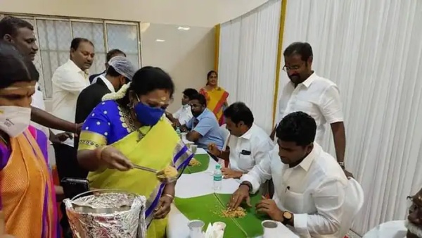 நெகிழ்ச்சி