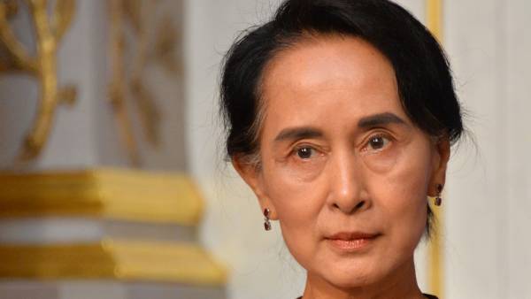 ஆங் சான் சூகியின் நிலைமை பரிதாபம் 