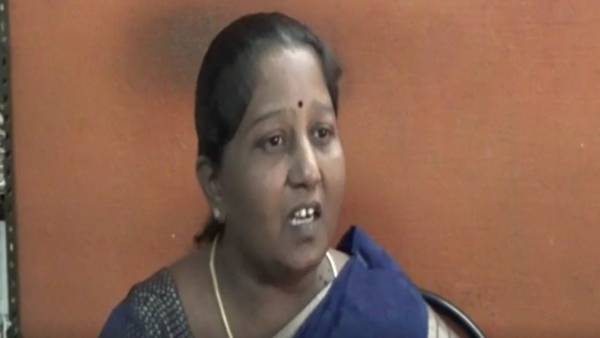 ஆபாசமாக பேசியதாக புகார் ஆபாசமாக பேசியதாக புகார்