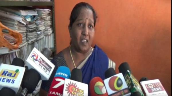 போலீசில் புகார் போலீசில் புகார்
