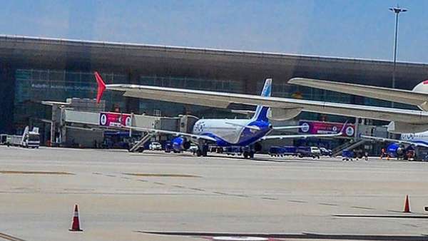  ஒரே ஓடுபாதை 