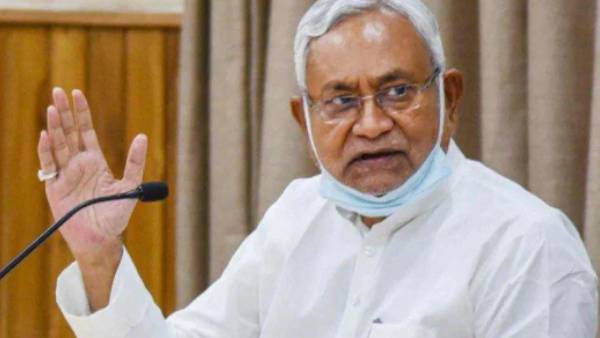 நிதிஷ், பசவராஜ் பொம்மைக்கு கொரோனா 