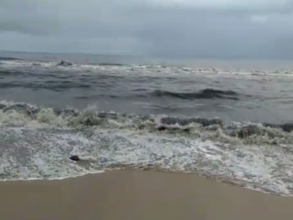 பலத்த காற்று வீசும் 