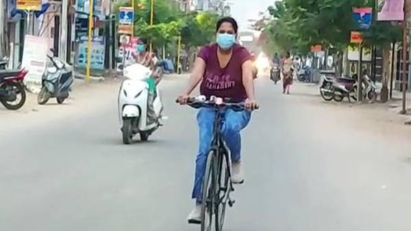 ஞாயிற்றுக்கிழமை ஊரடங்கு 