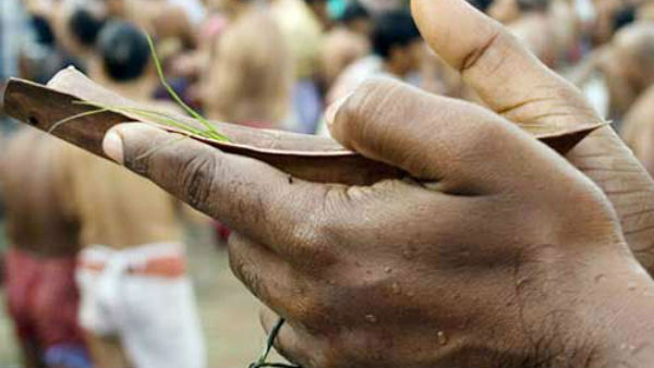 வீட்டிலேயே தர்ப்பணம் தரலாம் வீட்டிலேயே தர்ப்பணம் தரலாம்