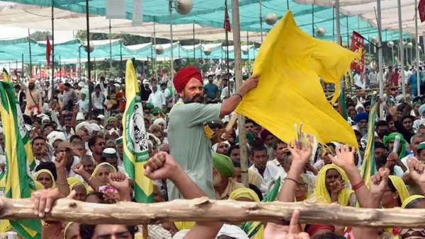 போராட்டம் போராட்டம்