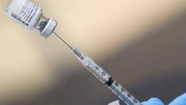 வேக்சின் முக்கியம் தான் 