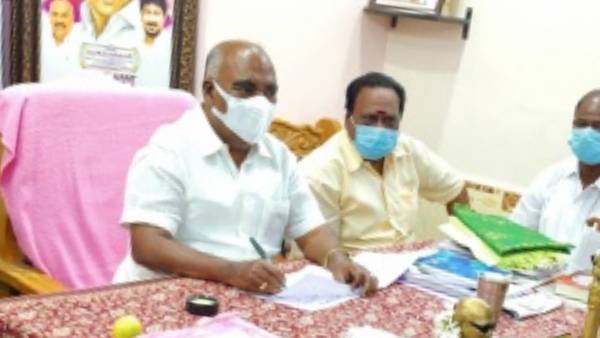 பேரூராட்சி தலைவர் 