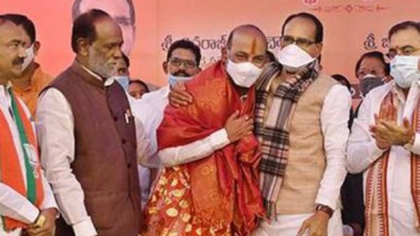 டிஆர்எஸ் கட்சிக்கு பின்னடைவு டிஆர்எஸ் கட்சிக்கு பின்னடைவு