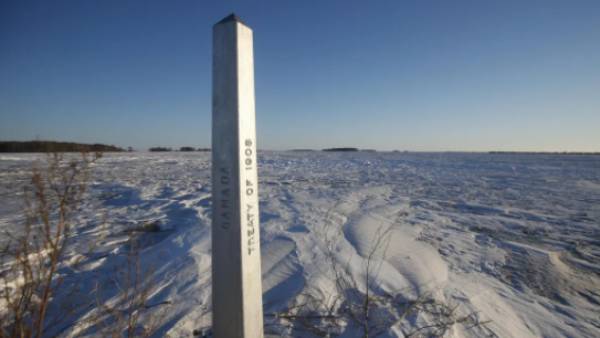 அதிகாரிகள் எச்சரிக்கை அதிகாரிகள் எச்சரிக்கை