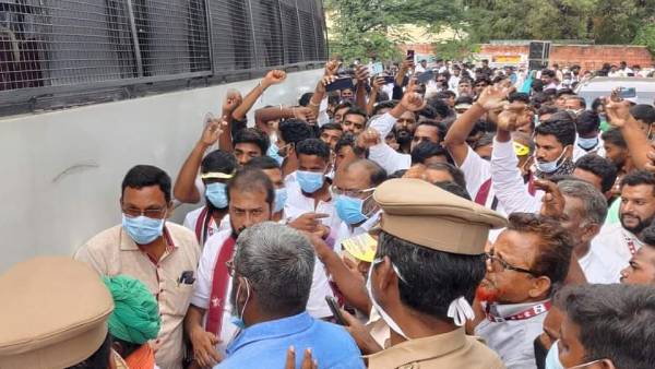 தமிமுன் அன்சாரி 