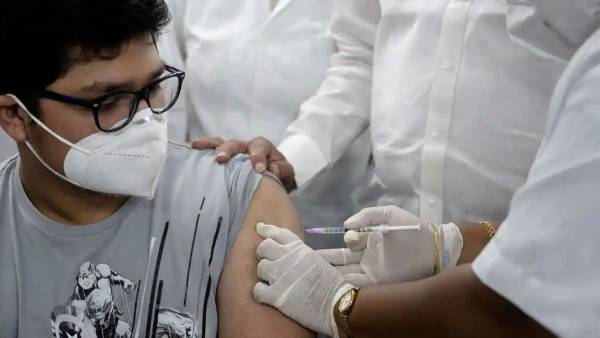 கொரோனா தடுப்பூசிகள் 