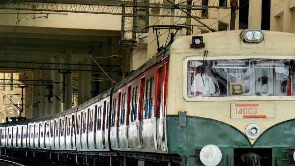 புறநகர் ரயில்கள் புறநகர் ரயில்கள்