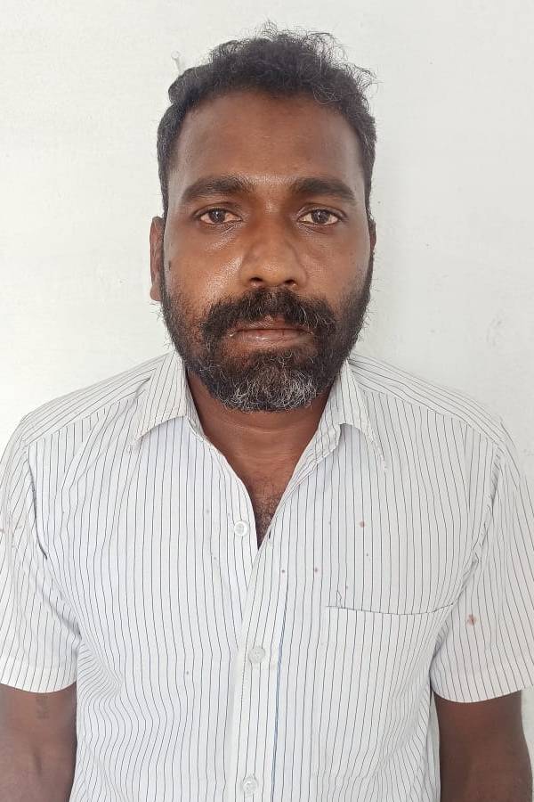 கொலை செய்த கட்டிட தொழிலாளி 