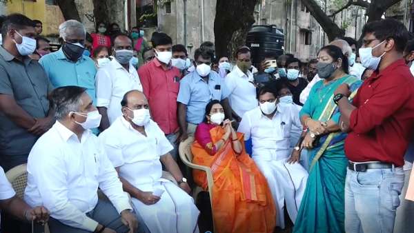 அதிகரிக்கும் புகார்கள் அதிகரிக்கும் புகார்கள்