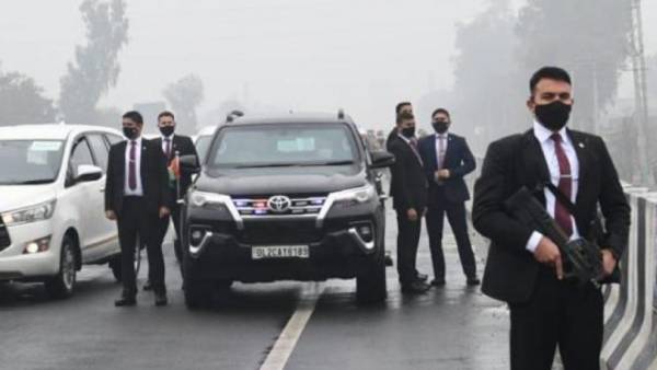 பிரதமரின் பாதுகாப்பு குளறுபடி 