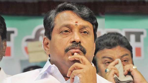 போலீசில் புகார் 